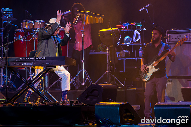 Sergio Mendes