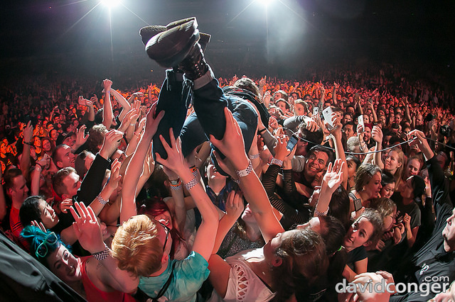 Cage The Elephant
