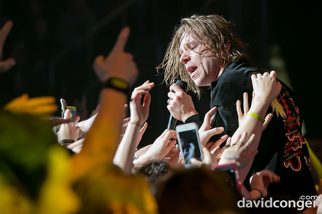 Cage The Elephant