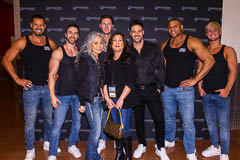 Thunder From Down Under meet and greet, photo 3
